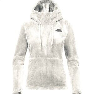 The North Face Light Gray Hooded Pullover Scoop Neck Sweater